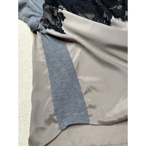 Apt.9: Color Block Lace Blouse - Picture 5 of 7